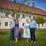Farm stay Hochhubergut