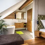 Farm stay Hochhubergut *