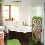 Hochhubergut Farm stay *