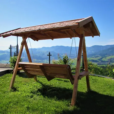 Hochhubergut Bauernhof *