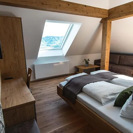 Farm stay Hochhubergut *