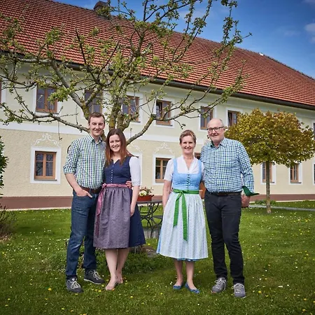 Çiftlik konaklama Hochhubergut