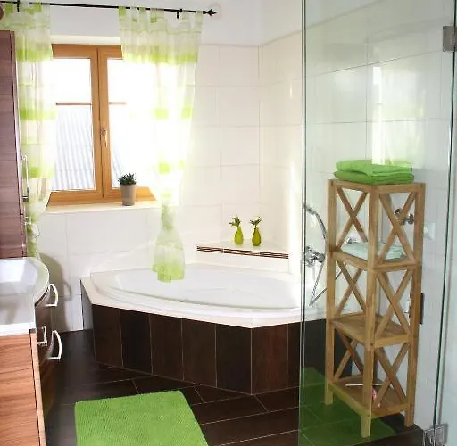 Hochhubergut Feriegård *